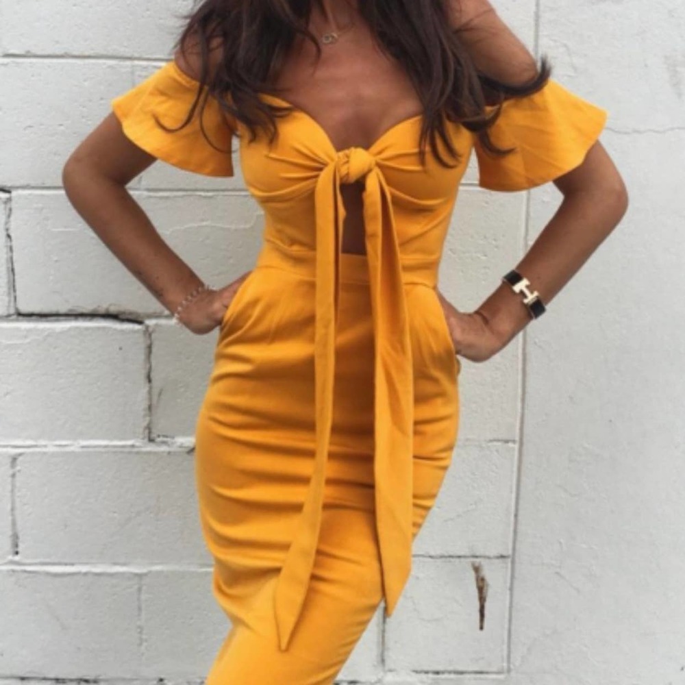 Elegant Yellow Off-Shoulder Midi Dress
